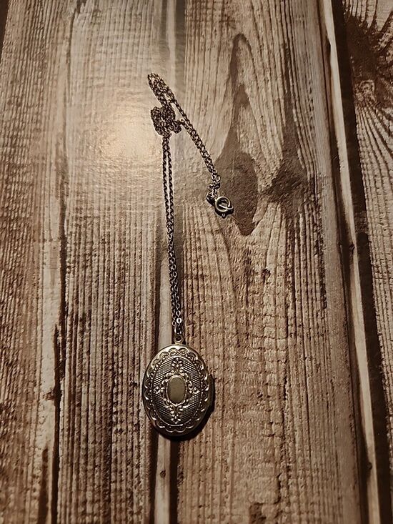 Fashion Jewelry Jewelry - Silvertone Locket Necklace With Decorative Engraving